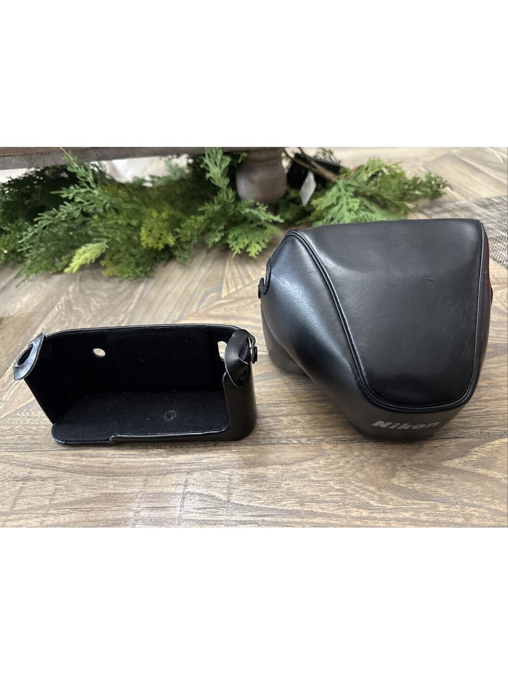 NIKON CF-37 LEATHER CAMERA CASE